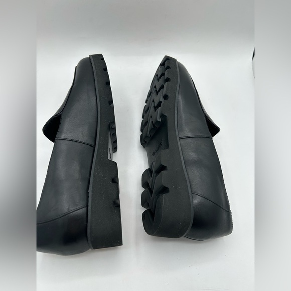 Vionic Kensley Women's Slip On Loafer Black Nappa Leather, Chunky Size 9 - Picture 6 of 12